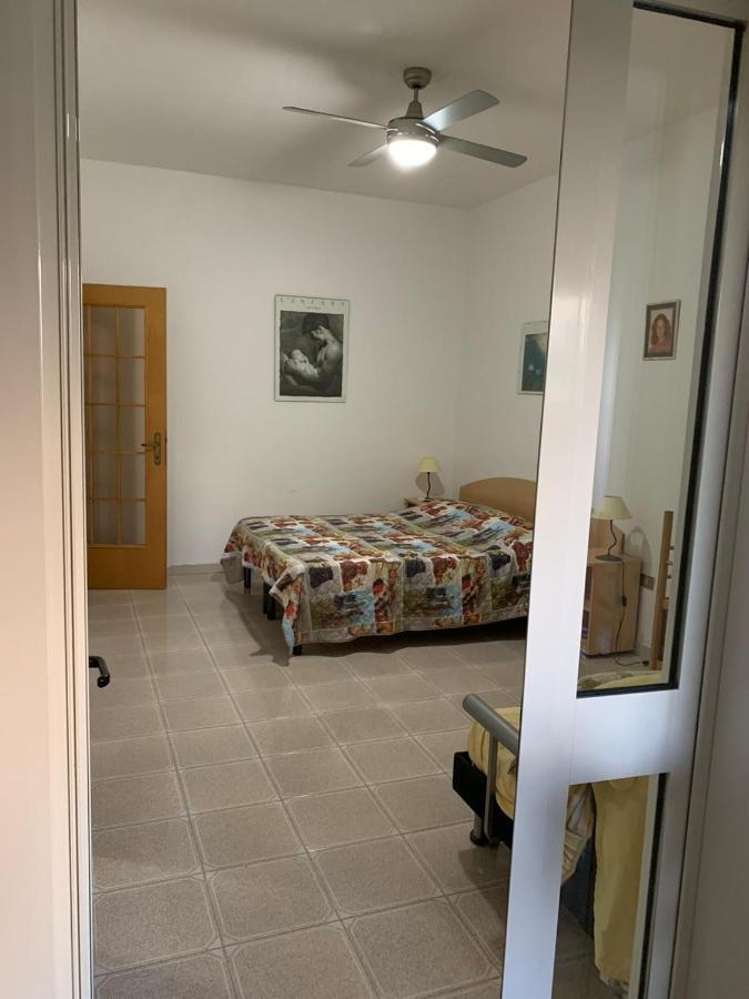 Villa Monica Appartamenti Vieste Exteriör bild