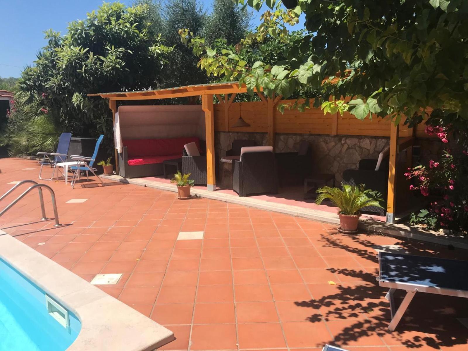 Villa Monica Appartamenti Vieste Exteriör bild
