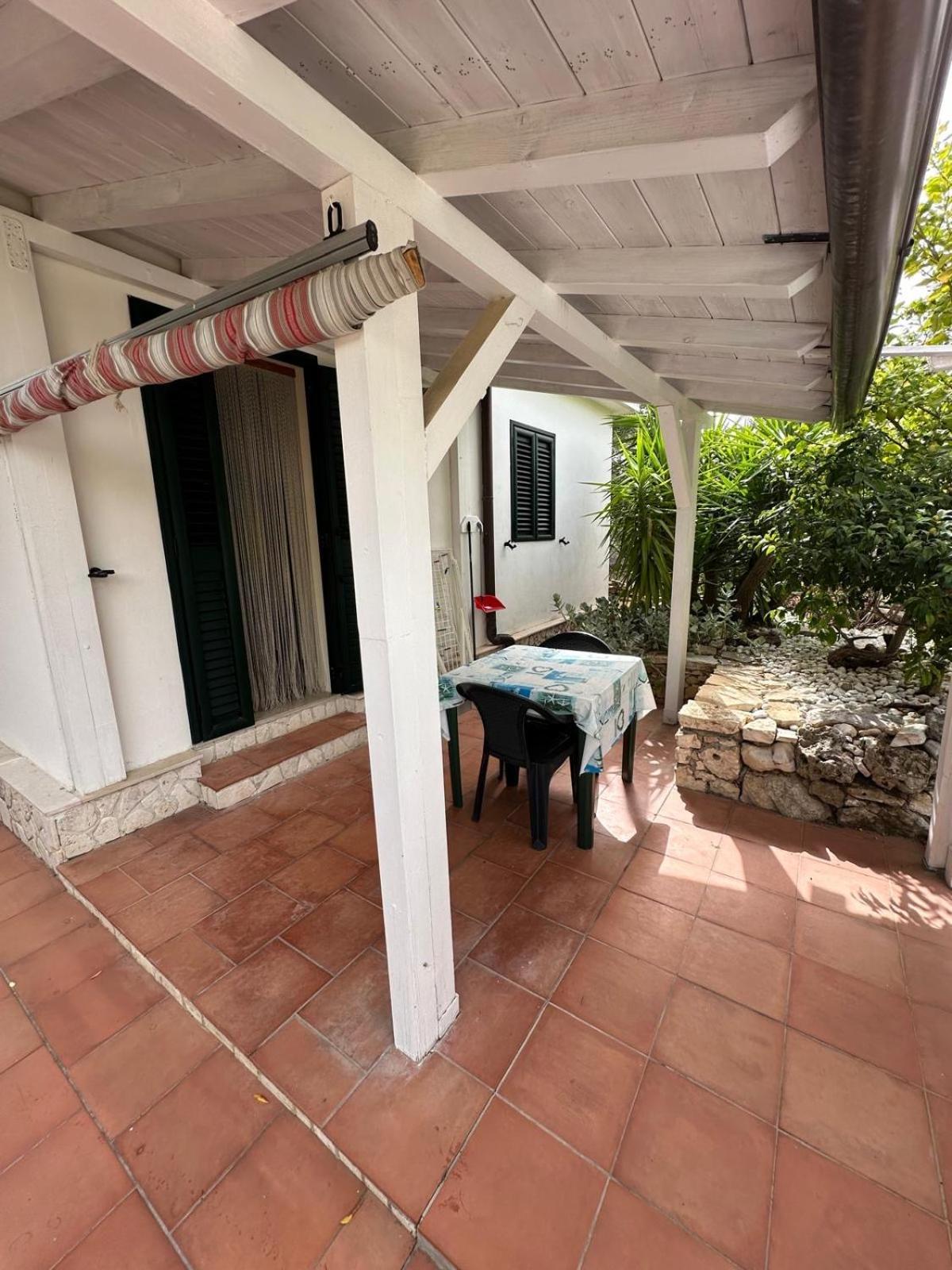 Villa Monica Appartamenti Vieste Exteriör bild