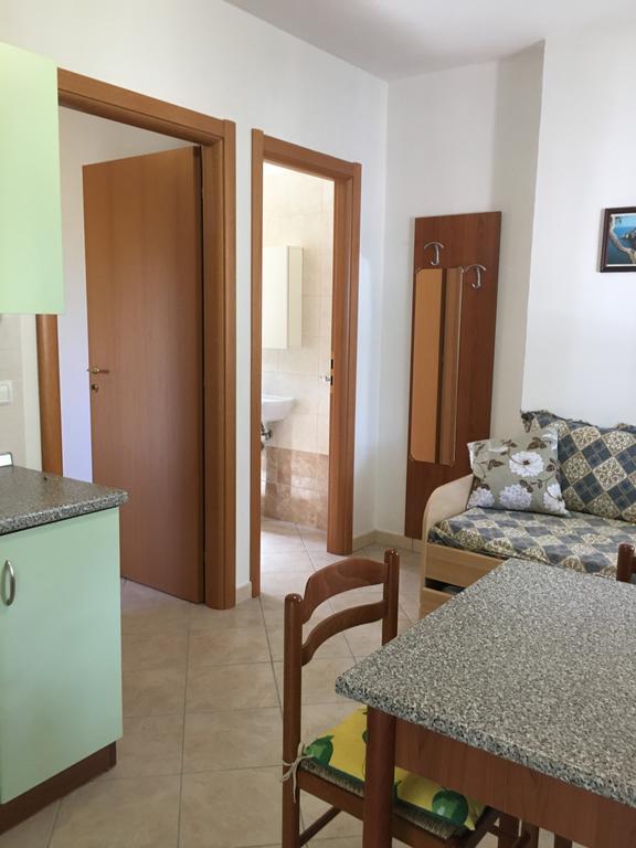 Villa Monica Appartamenti Vieste Exteriör bild